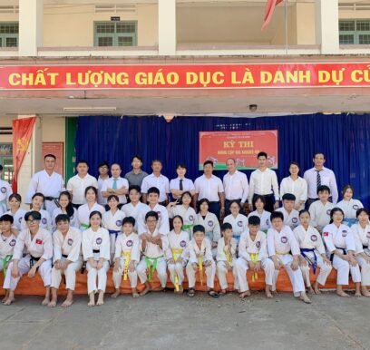 8256fdfba3ca66943fdb
